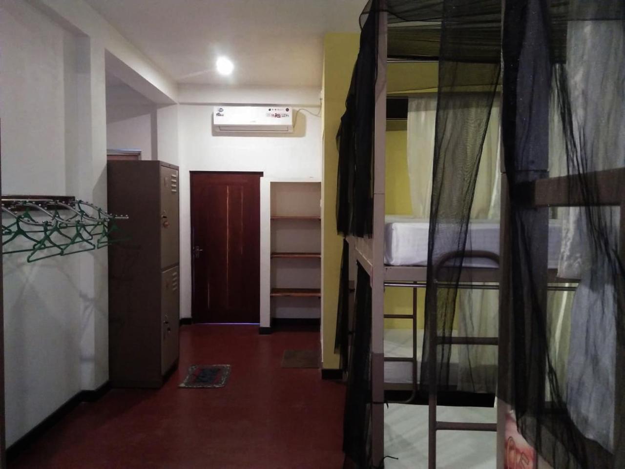 Space Garden Hostel מיריסה מראה חיצוני תמונה